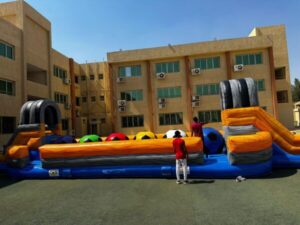 ألعاب هوائية كبيرة في حفلات المدارس